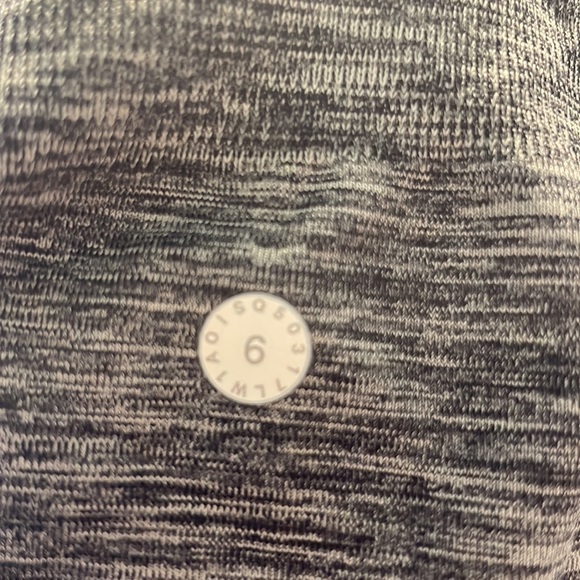 NEW Lululemon Most Popular DISCONTINUED Balance + Resist Jumpsuit Onesie Size 6 - Picture 5 of 5